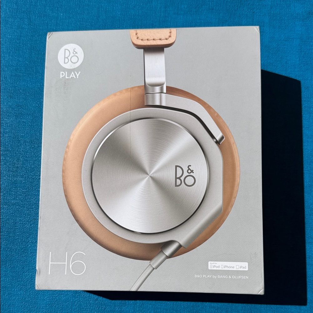 Bang & Olufsen H6 Over-Ear Headphones in Tan and Silver